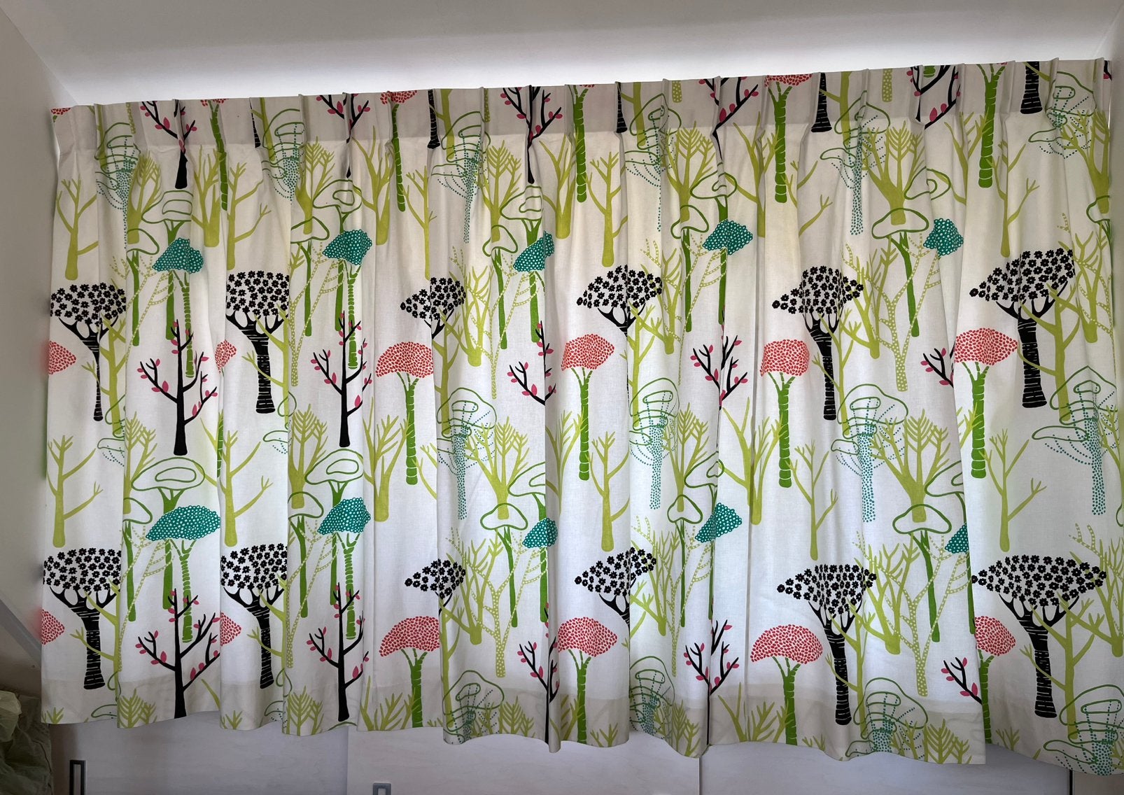Designers Guild gordijn, gevoerd, 232 l, 142 h, Huis en Inrichting, Met haken, Gebruikt, Overige merken, Geel