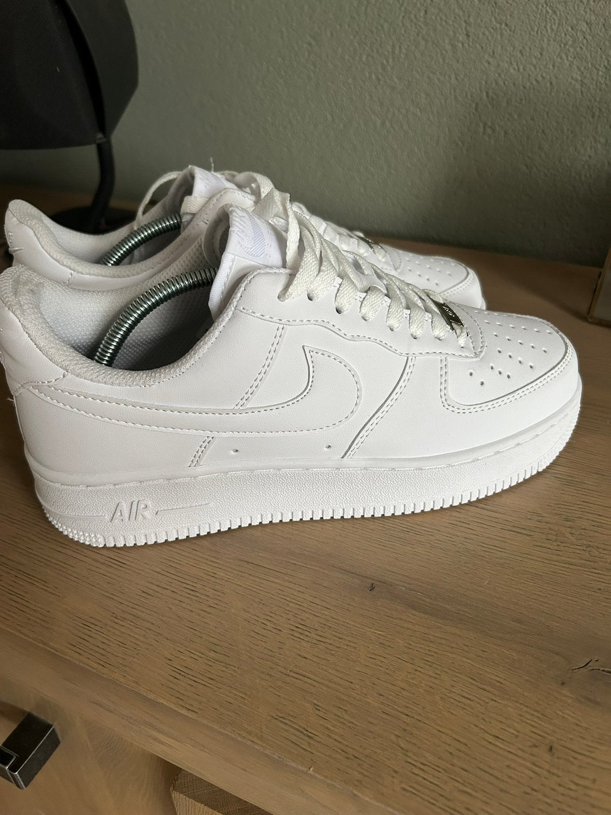 Nike Airforce one, Wit, Nieuw, Ophalen of Verzenden, Sneakers of Gympen