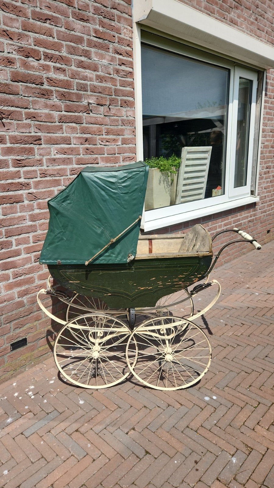 Antieke Brocante Kinderwagen - Uniek Decoratiestuk, Ophalen