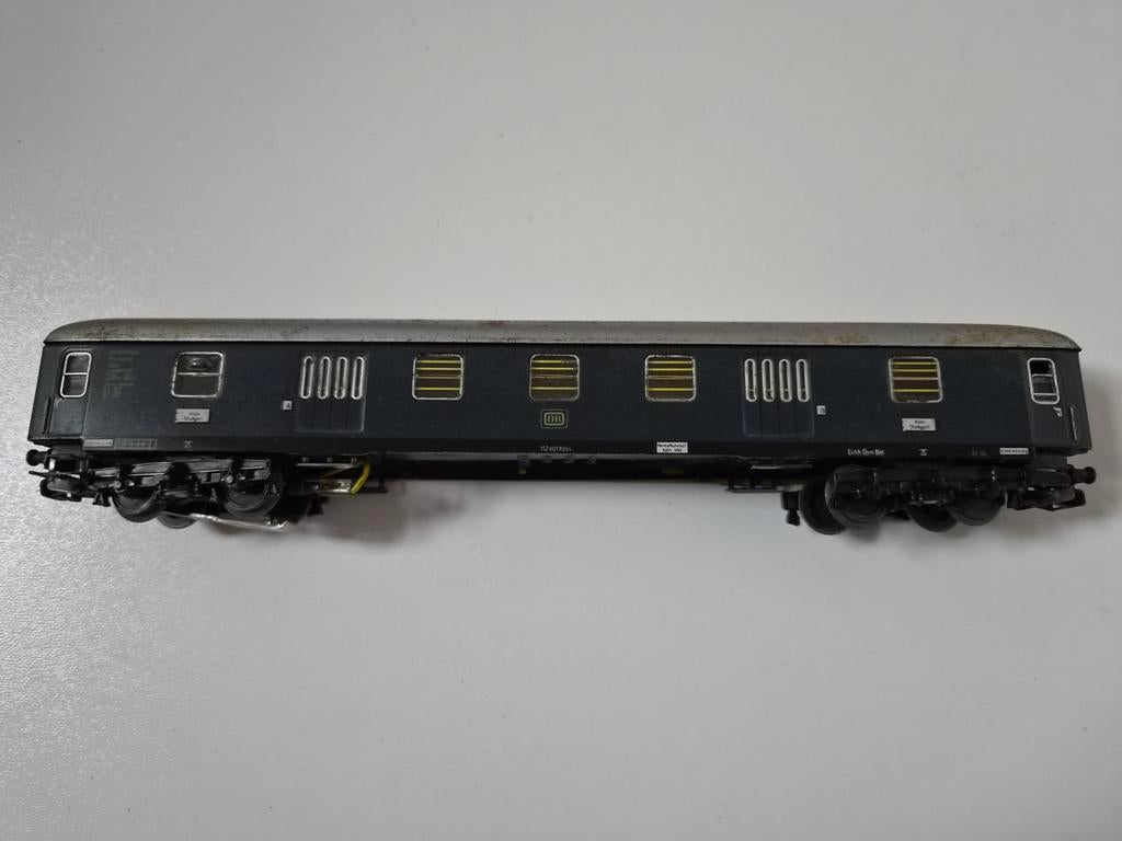 Marklin bagage wagon 4044 met sluitlicht, Hobby en Vrije tijd, Modeltreinen | H0, Ophalen of Verzenden, Wisselstroom, Wagon, Märklin