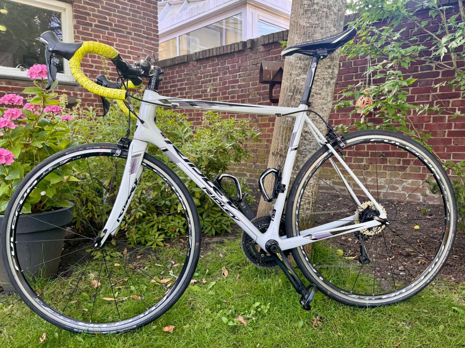 Ridley Helium C20 Carbon Racefiets – Shimano 105 – Maat M, Fietsen en Brommers, Fietsen | Racefietsen, Gebruikt, Carbon, Meer dan 20 versnellingen