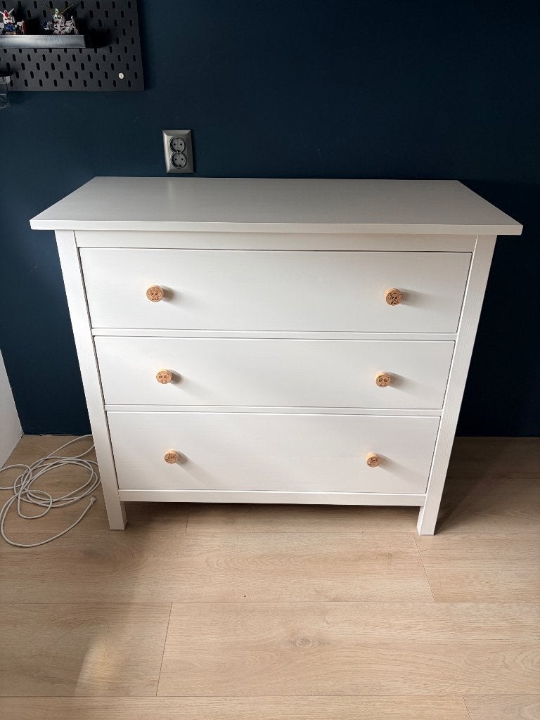 IKEA Hemnes ladekast 3 lades + custom &originele knoppen, Ophalen, 100 tot 150 cm, Nieuw, 3 of 4 laden