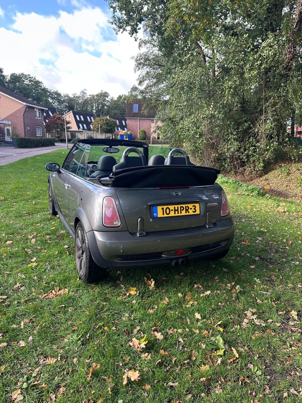 Mini 1.6 16V Cooper S Cabrio 2005 Grijs, Auto's, Voorwielaandrijving, 4 cilinders, Cabriolet, 4 stoelen