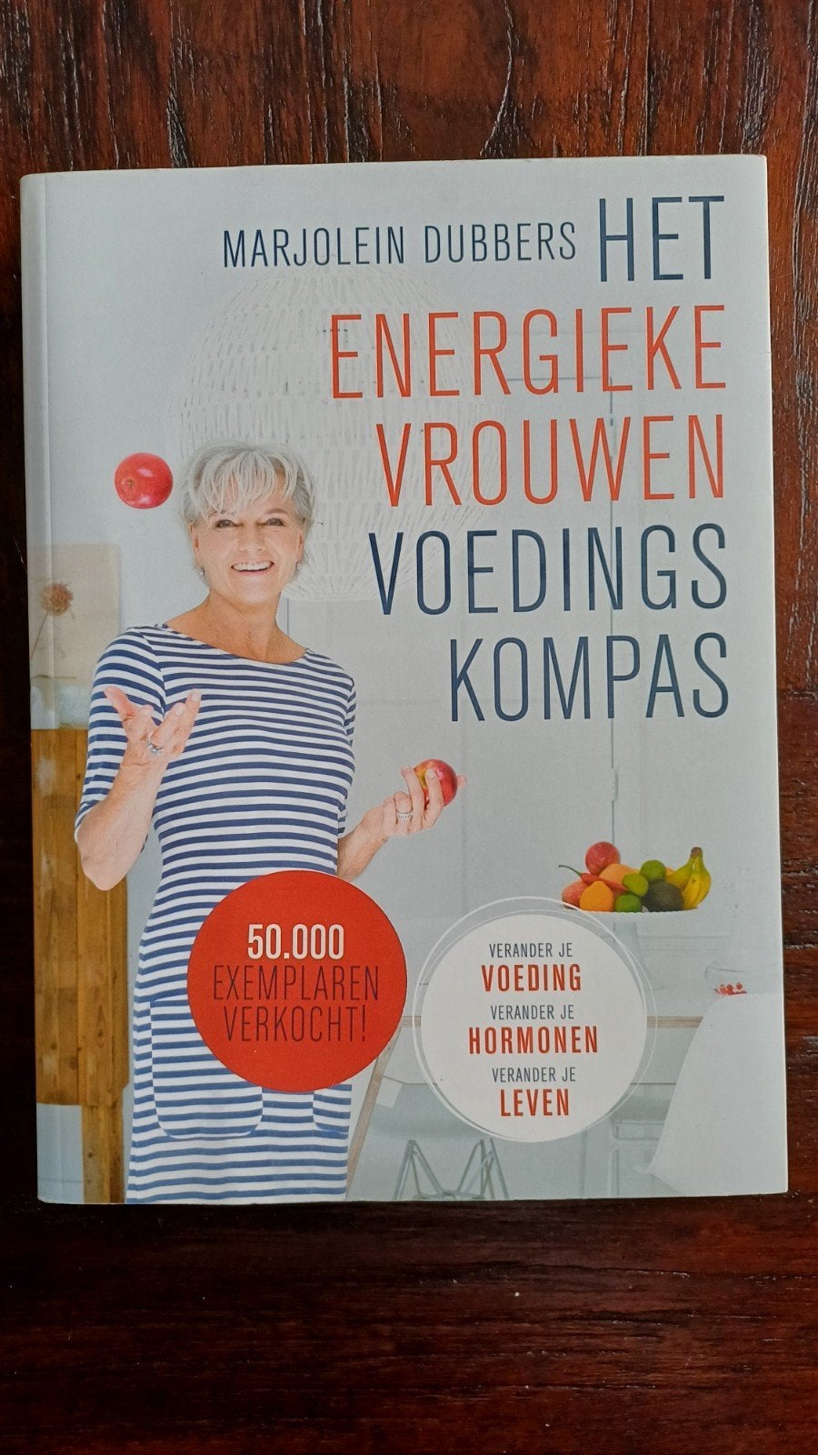 Het energieke vrouwen voedingskompas, Ophalen of Verzenden, Zo goed als nieuw