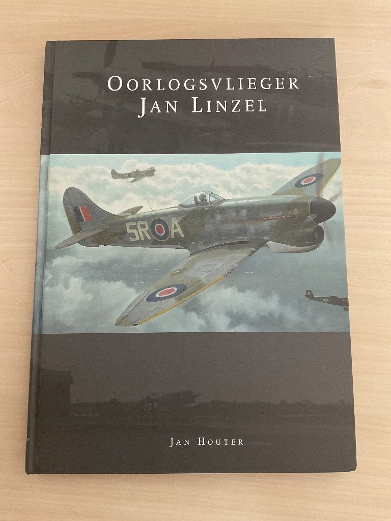 Klu Luchtmacht Oorlogsvlieger Jan Linzel, Verzamelen, Ophalen of Verzenden, Nieuw, Boek of Tijdschrift