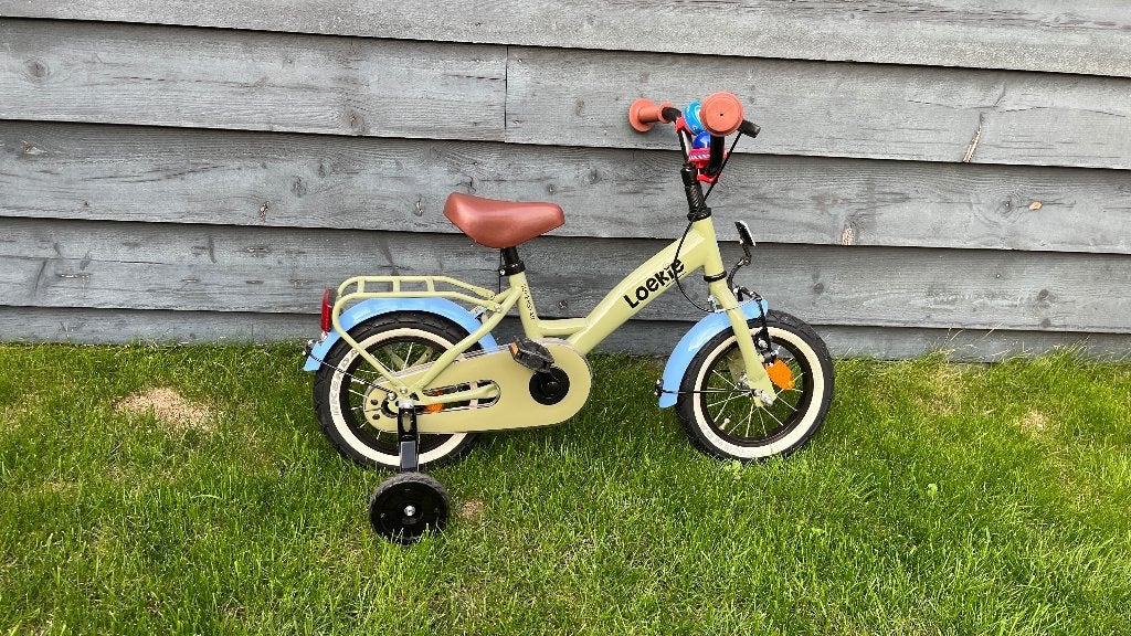 Loekie kinderfiets 12 inch, groen, inclusief zijwieltjes, Fietsen en Brommers, Ophalen, Terugtraprem, Zijwieltjes, Loekie