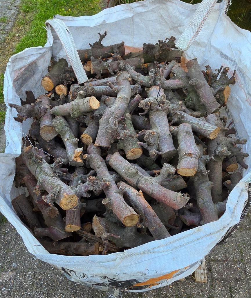 Kuub zak appelhout, Minder dan 3 m³, Ophalen, Overige houtsoorten, Stammen