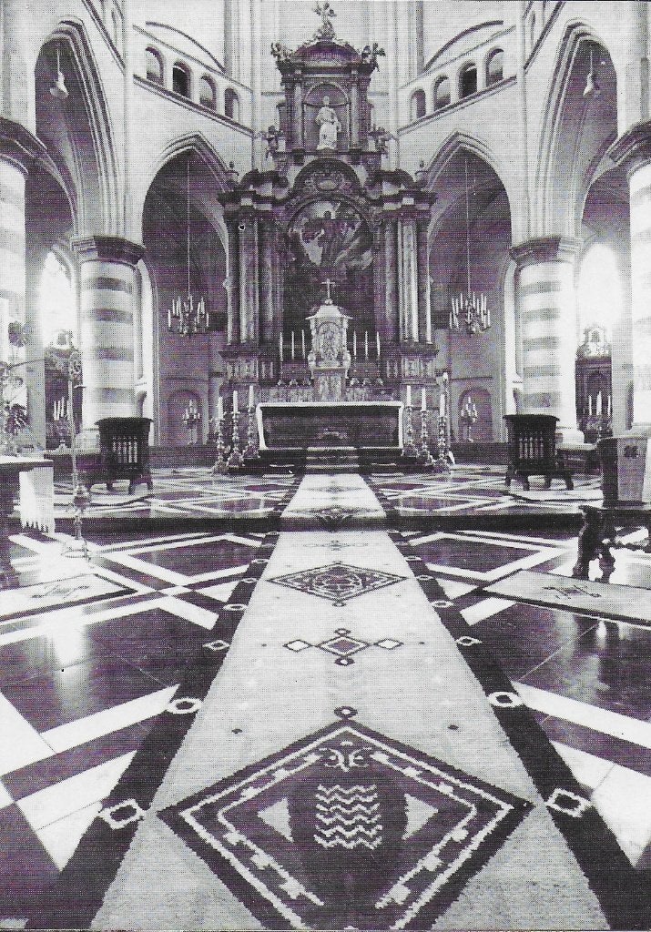Pa6 ongelopen ansichtkaart parochiekerk st petrus oirschot, Ophalen of Verzenden, 1960 tot 1980, Ongelopen, Noord-Brabant