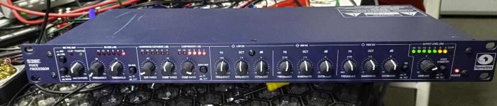 Symetrix 528E voice processor, Muziek en Instrumenten, Effecten, Ophalen of Verzenden, Gebruikt, Compressor