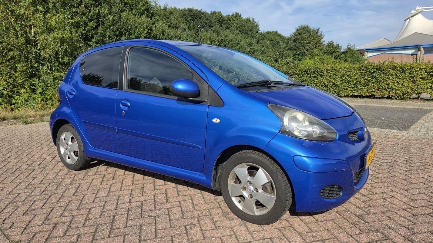 Toyota Aygo 1.0 12V Vvt-i 5DRS 2009 Blauw, Voorwielaandrijving, Stof, Zwart, 68 pk
