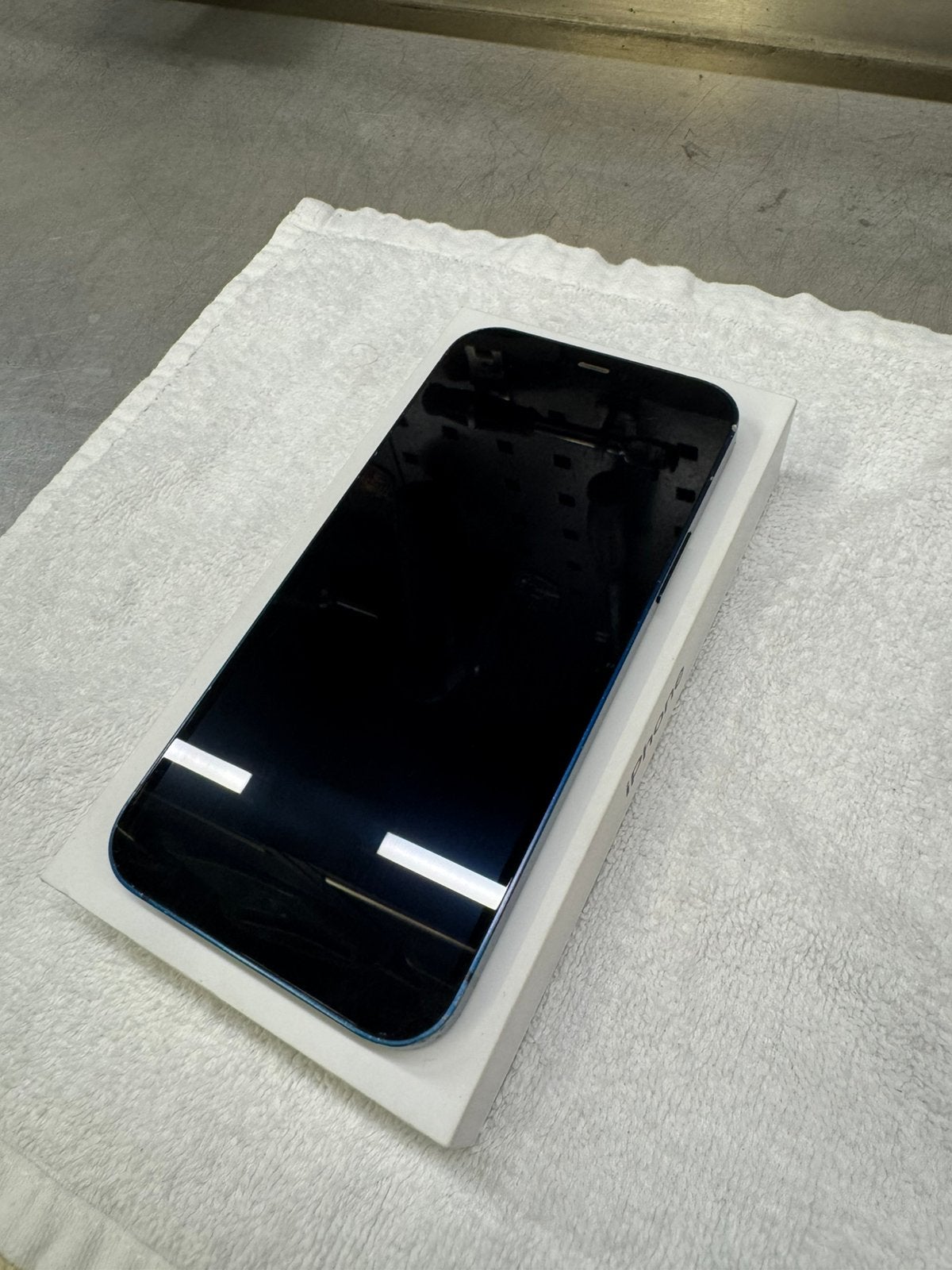 Iphone 12 blauw 86% batterij, Gebruikt, 86 %, Blauw, Ophalen of Verzenden