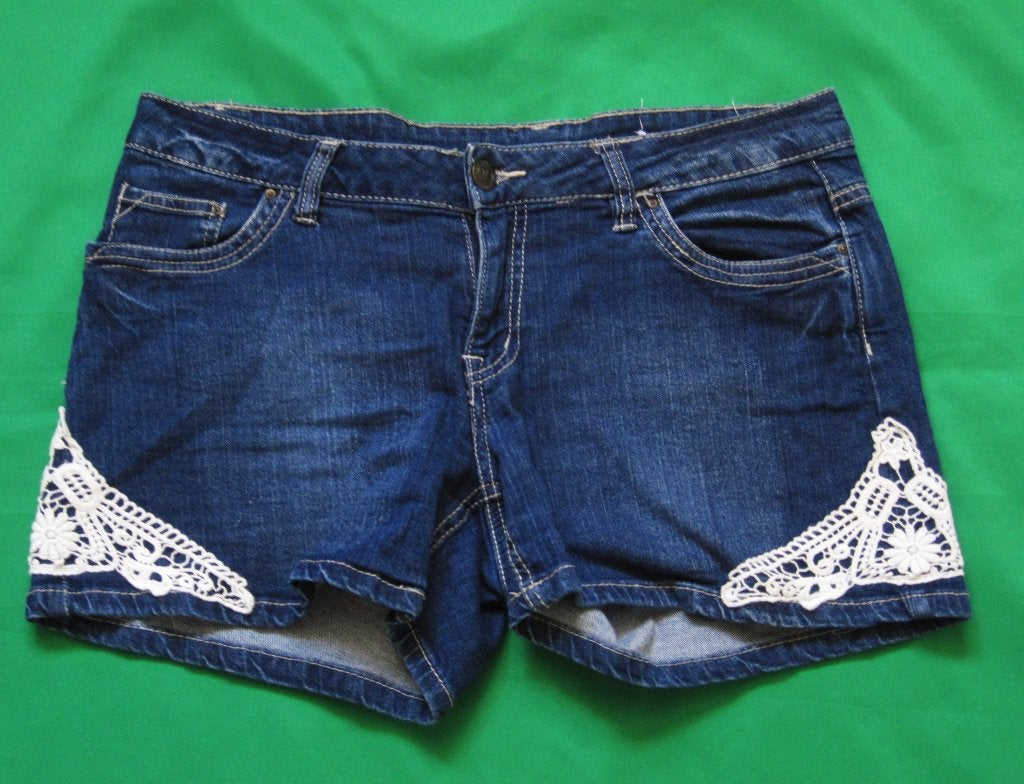 qsj  DAMES KORTE JEANS van ESMARA Maat:42, Ophalen of Verzenden, Zo goed als nieuw, Blauw, W33 - W36 (confectie 42/44)
