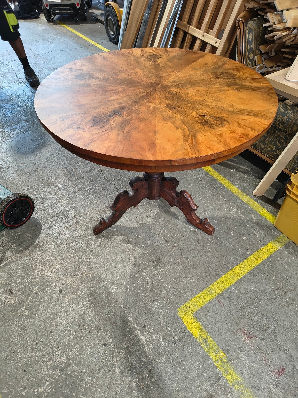 Walnoten fineer houten eettafel, Ophalen