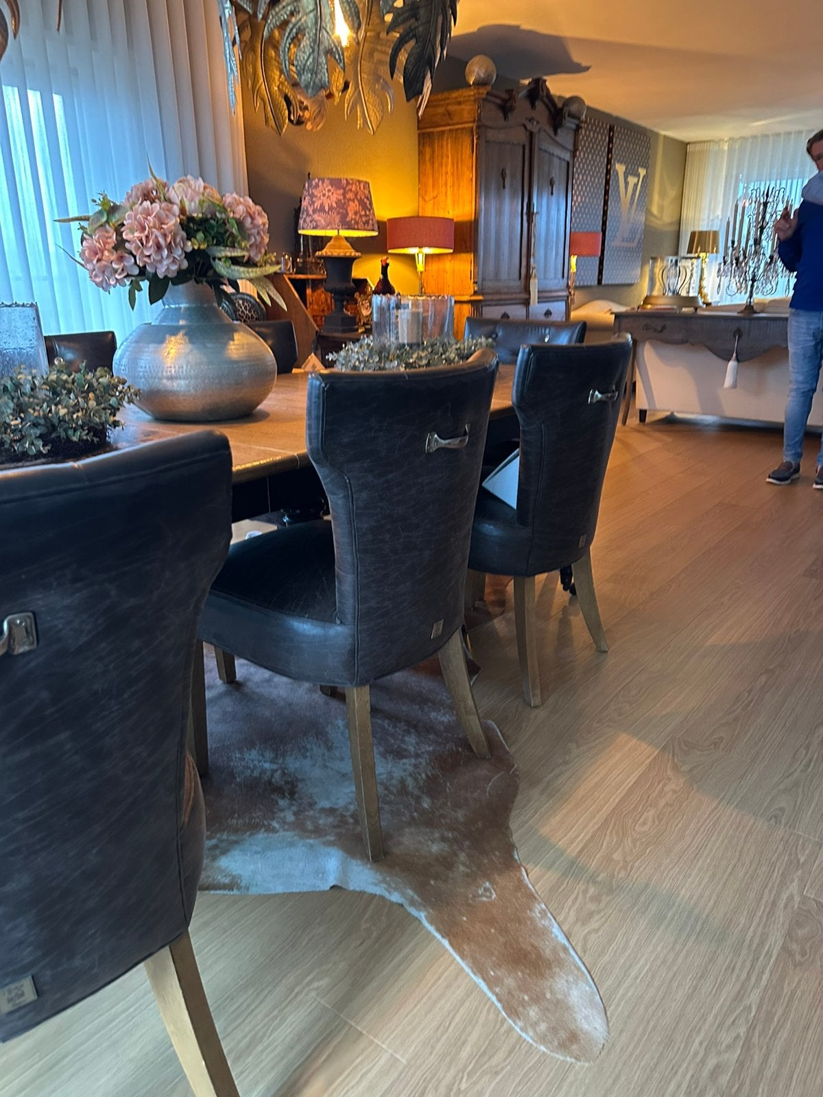 Eetkamerstoelen riviera Maison, Ophalen, Bruin, Leer, Zo goed als nieuw