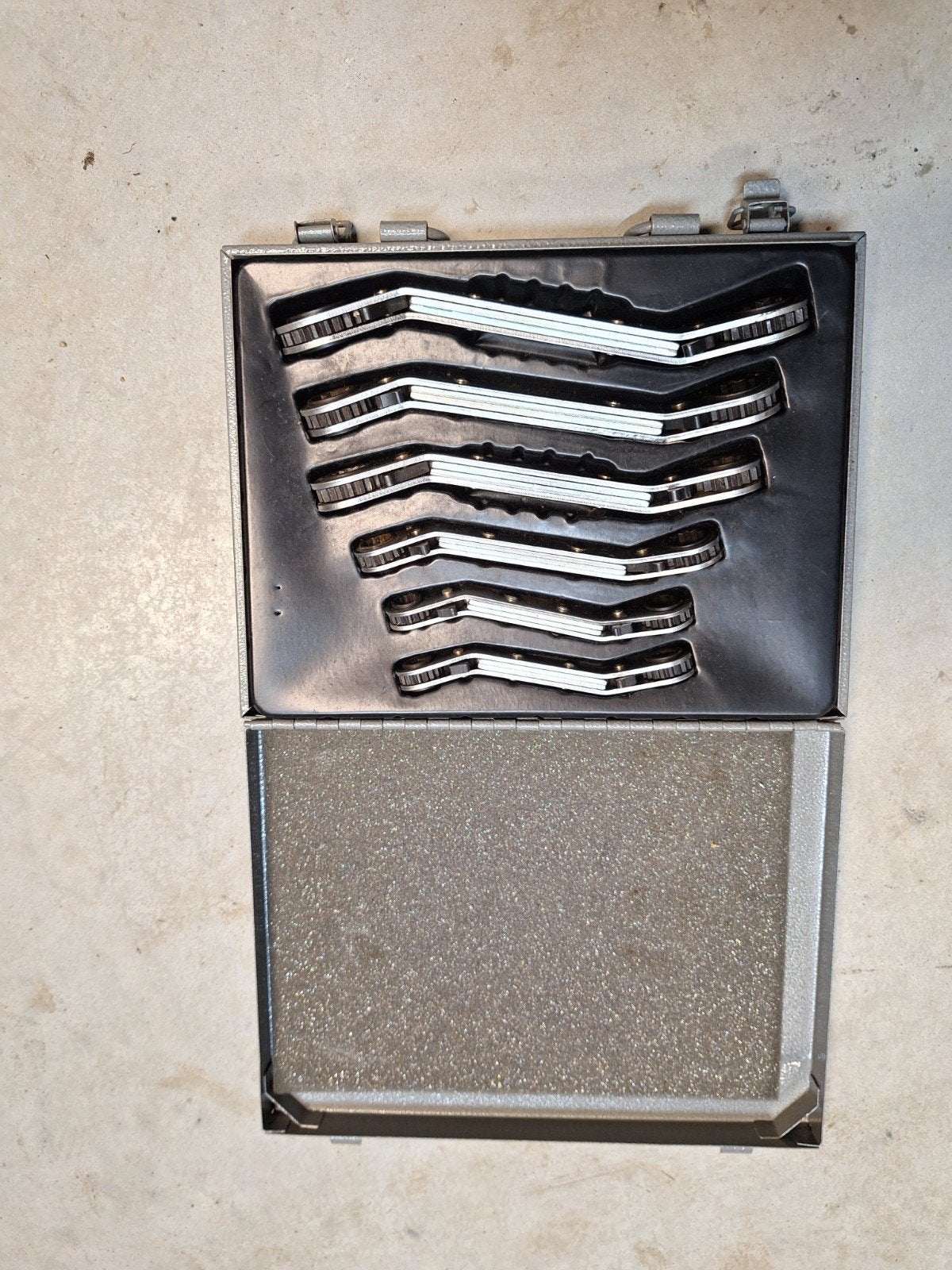 Ratelsleutelset in metalen koffer - TOP CRAFT, Doe-het-zelf en Verbouw, Ophalen of Verzenden, Gebruikt, Sleutel/ratel, Overige merken
