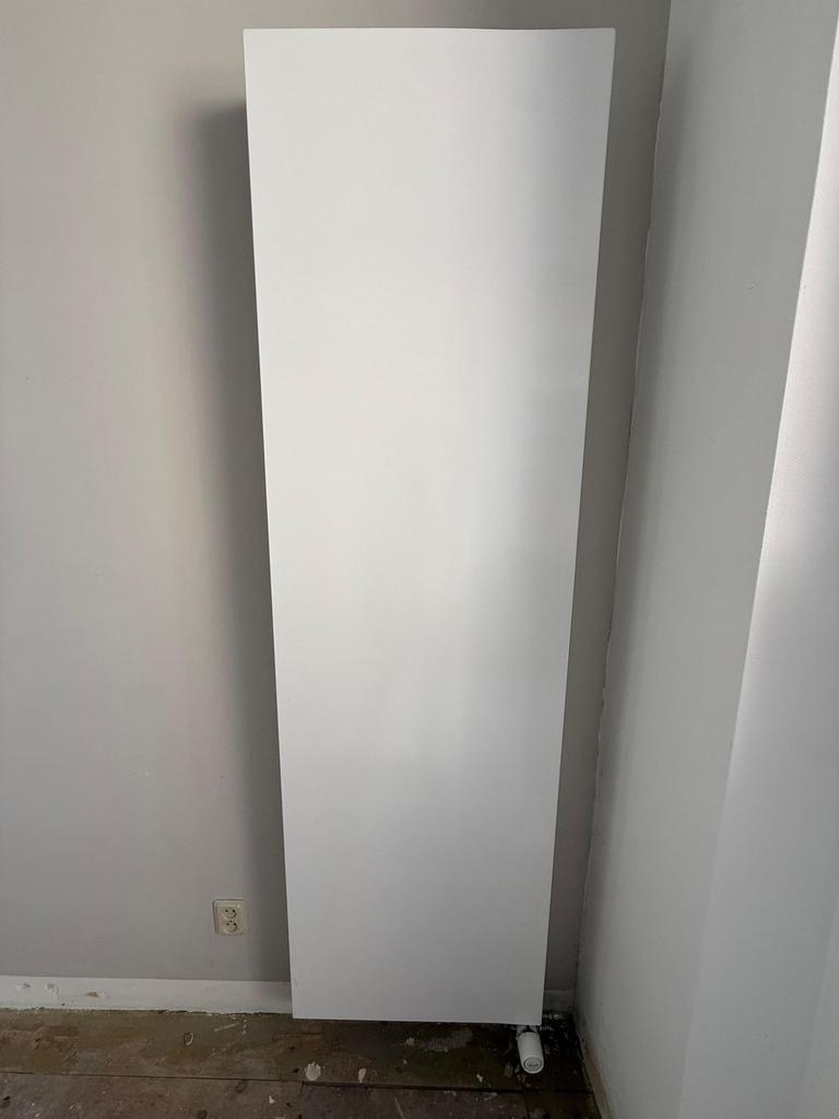 Diverse radiatoren, Doe-het-zelf en Verbouw, Verwarming en Radiatoren, Ophalen, Gebruikt, Radiator, 30 tot 80 cm