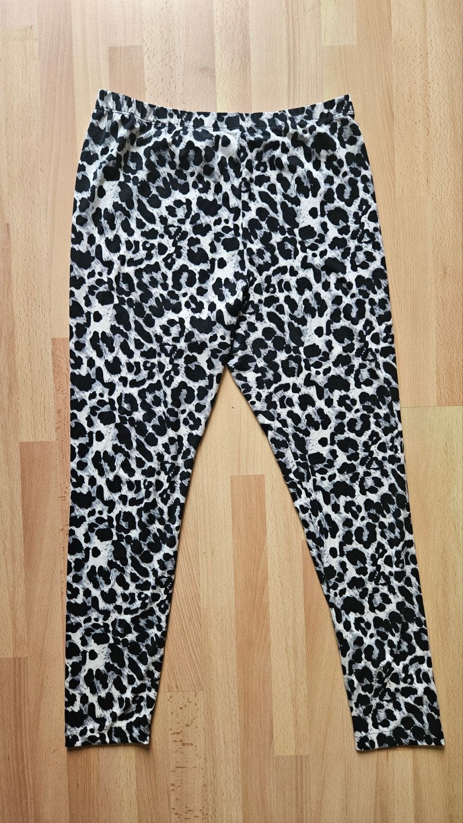 Nora legging met luipaardprint, maat 40, Legging, Maat 40/42 (M), Ophalen of Verzenden, Gedragen