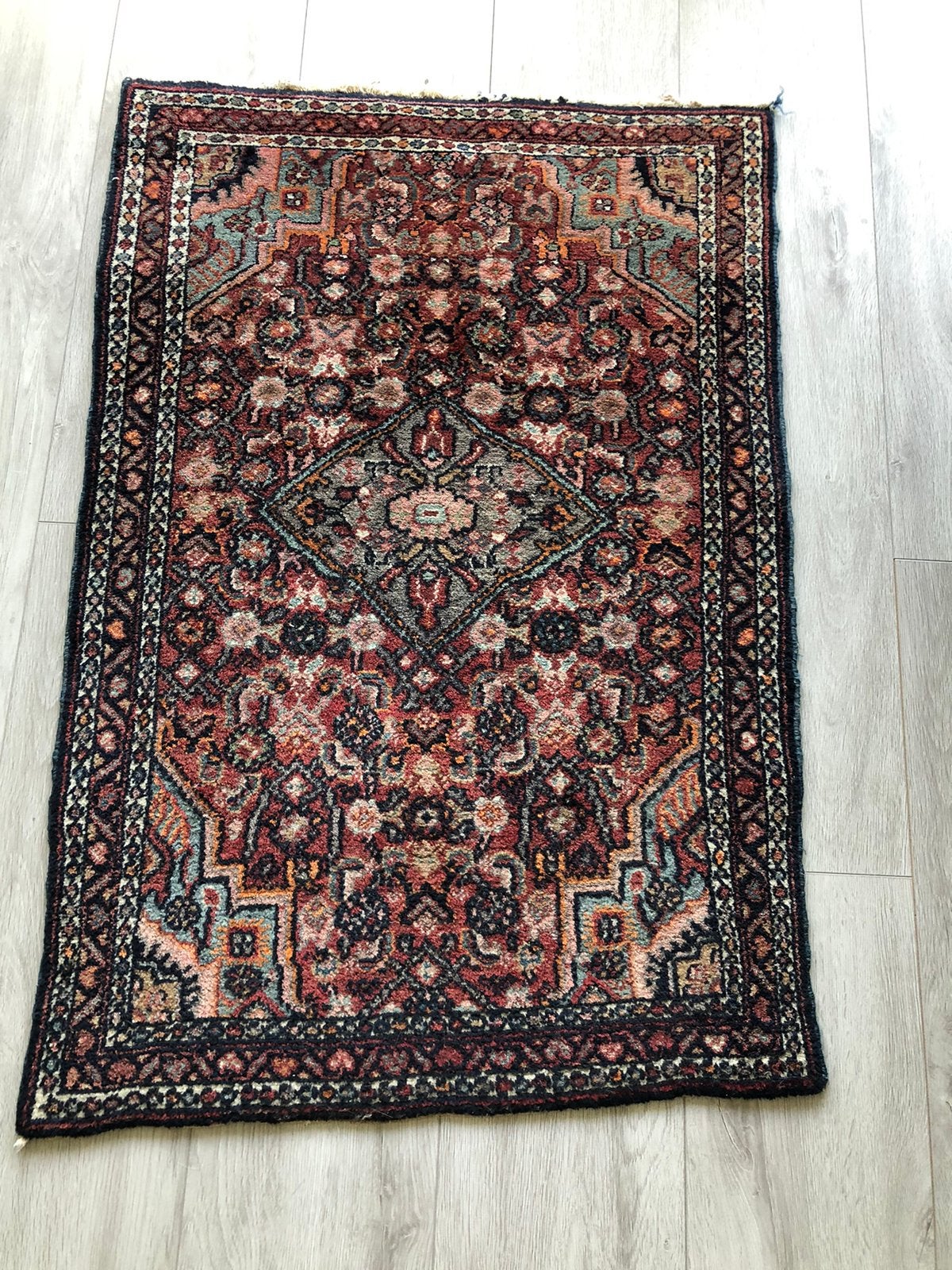 Klein perzisch tapijtje, Huis en Inrichting, Gebruikt, 100 tot 150 cm, Rechthoekig, 50 tot 100 cm