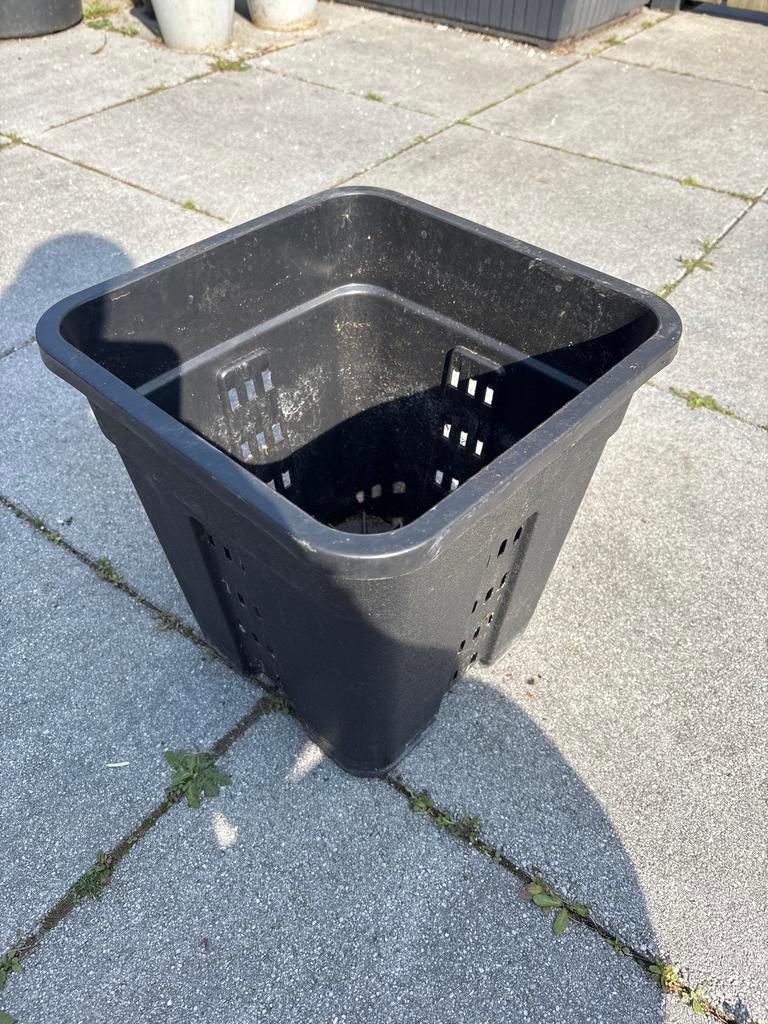 50 Kweekbakken 18 liter - Zo goed als nieuw, Ophalen