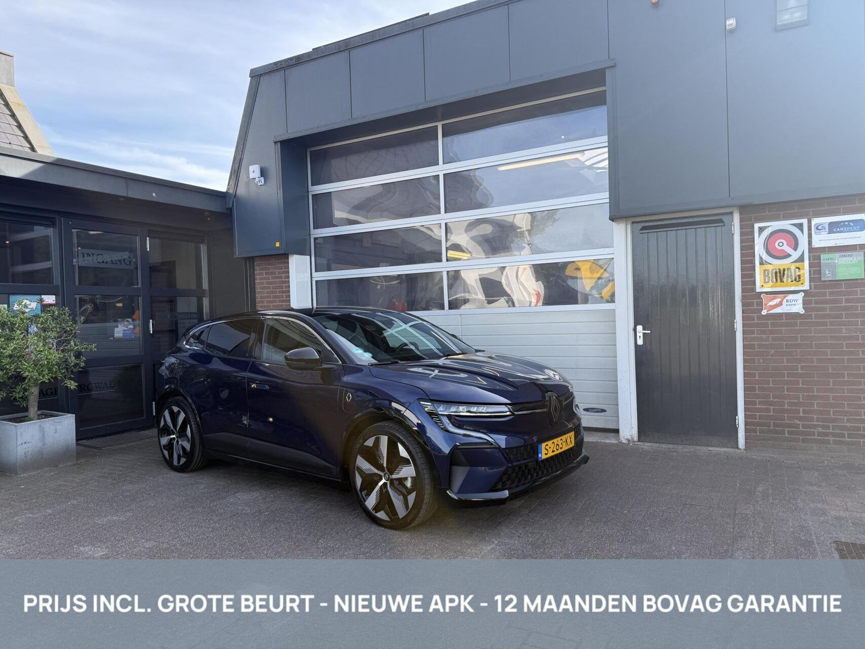Renault Mégane E-Tech EV60 Optimum SOH 95% WARMTEP. STOEL+S, Auto's, 12 maanden, Blauw, Onderhoudsboekje, 900 kg