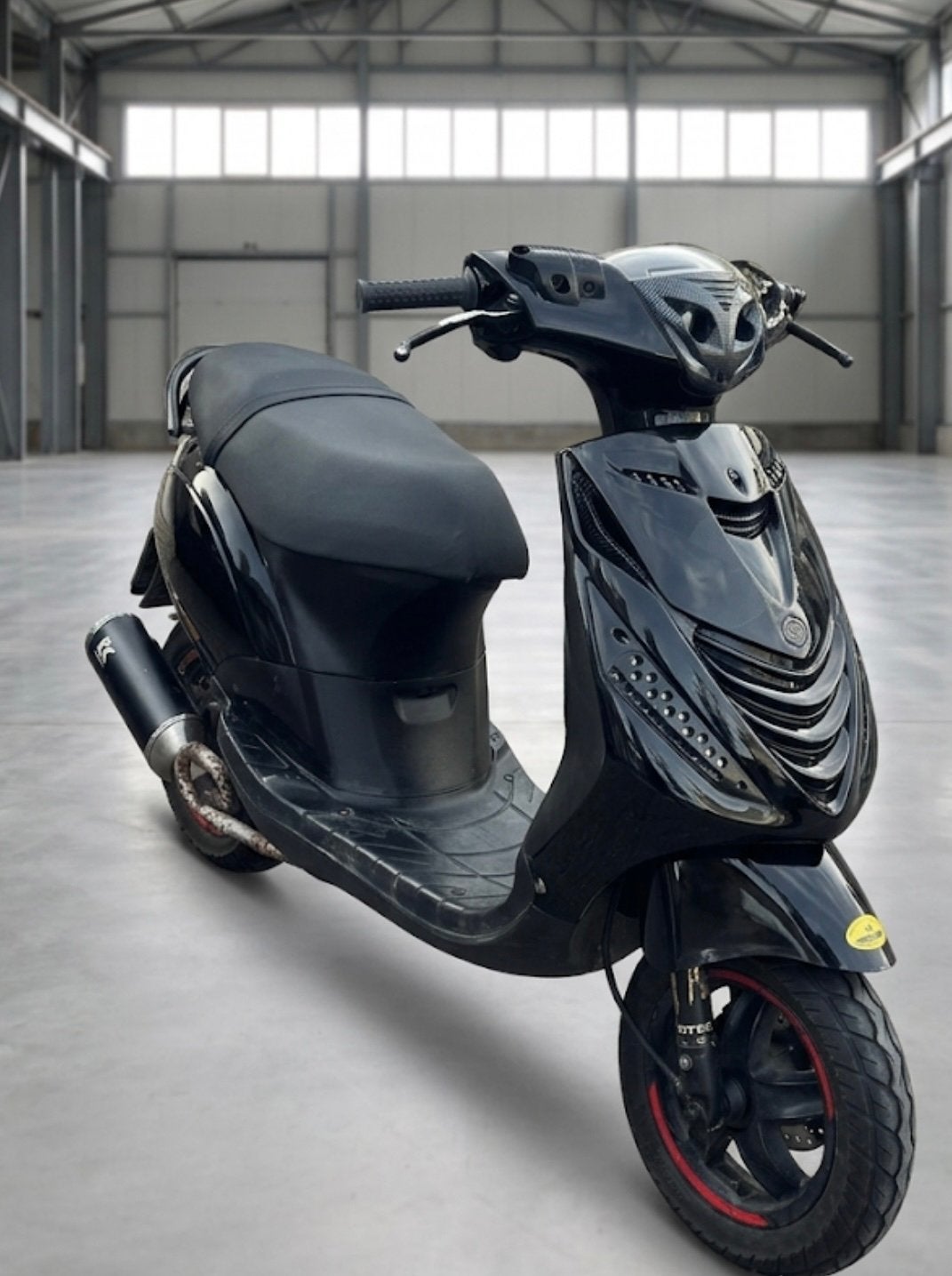 Zip 50cc met turbokit, Ophalen of Verzenden, Zo goed als nieuw