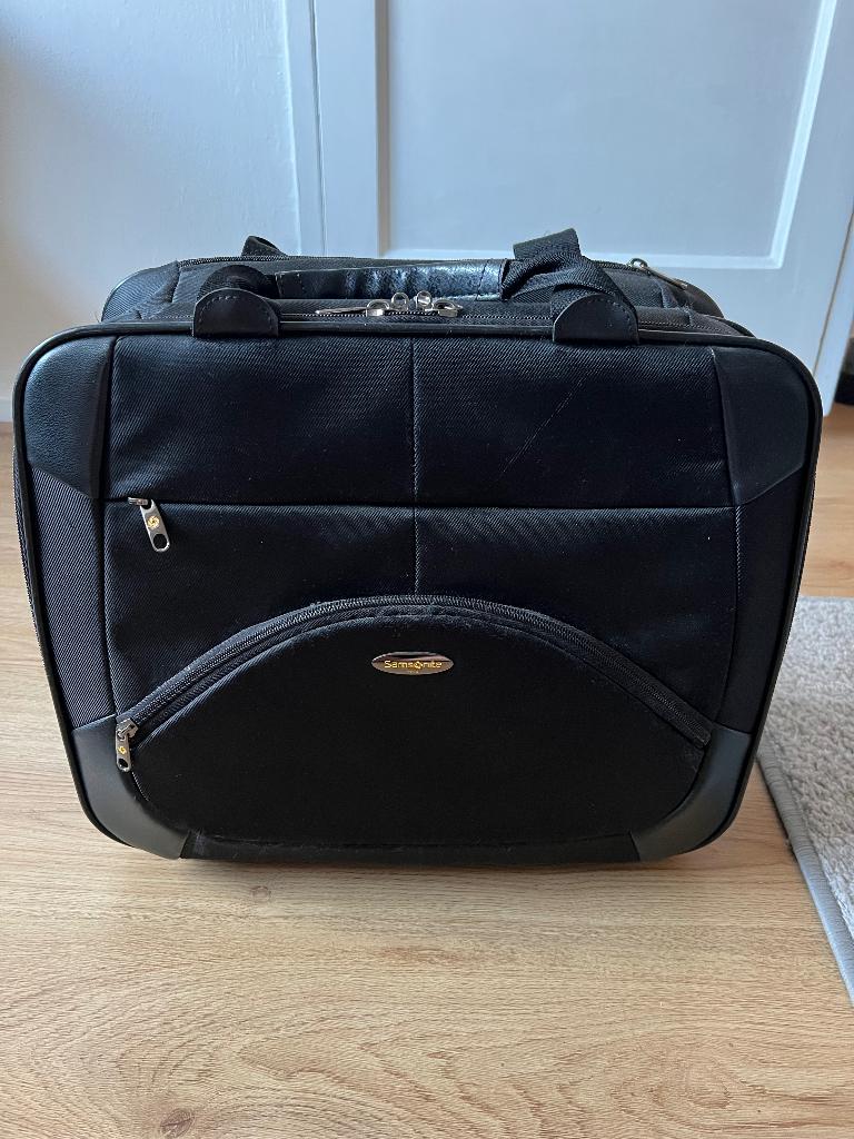 Samsonite rolkoffertje aktetas, Ophalen, Wieltjes, Gebruikt, Minder dan 50 cm