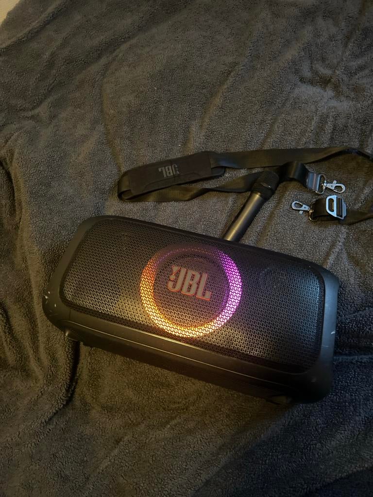 JBL PartyBox On-The -Go Essential met microfoon, Audio, Tv en Foto, Luidsprekers, Ophalen, JBL, Overige typen, Zo goed als nieuw