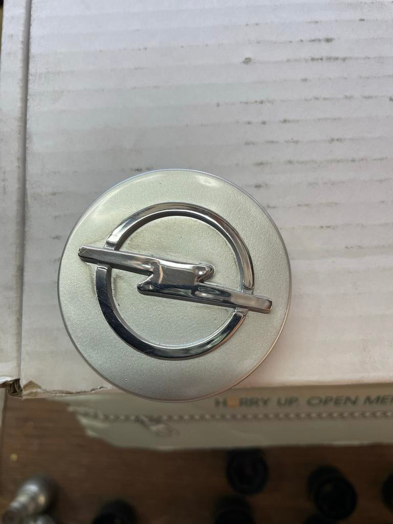 Nieuwe Opel Naafkapjes Velgen - 59mm buiten, 56mm binnen, Auto diversen, Ophalen of Verzenden, Nieuw