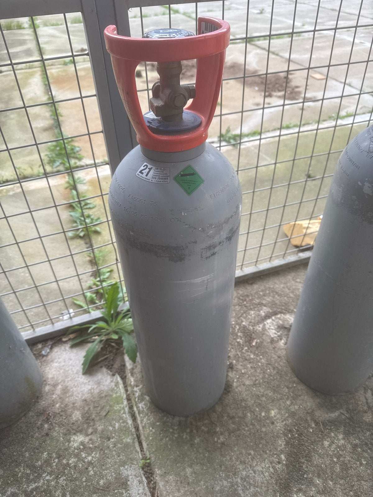 CO2 Koolstofdioxide flessen - Gevuld en leeg, Ophalen of Verzenden, Gebruikt