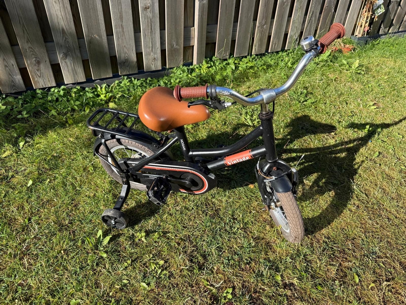 Kinderfiets 12 inch met zijwieltjes - Vintage look, Fietsen en Brommers, Ophalen, Gebruikt, Minder dan 16 inch, Zijwieltjes