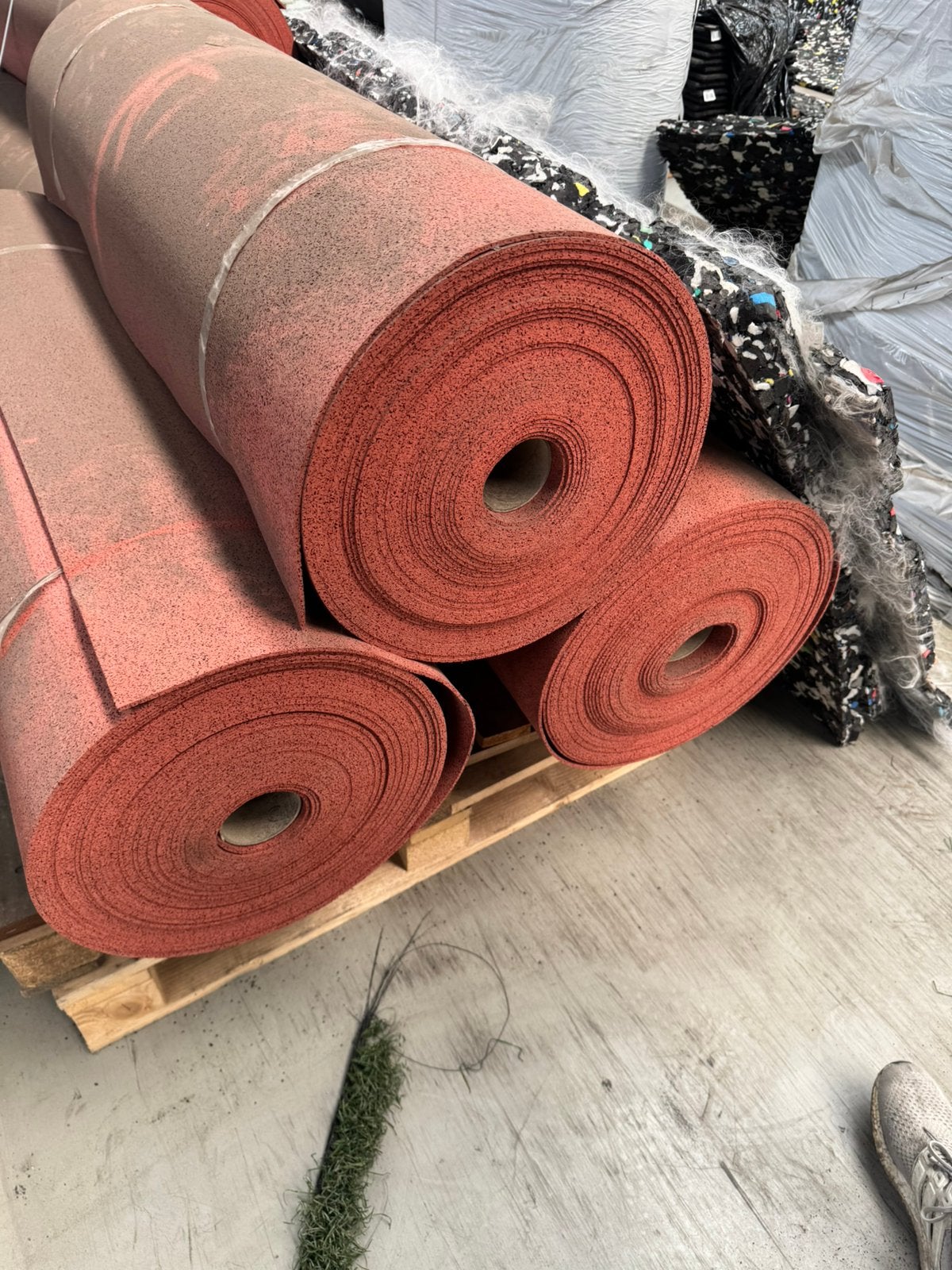 Rubber op Rol 1.25m x 25m x 0.5cm (rood en blauw), Ophalen, Stuntgras, Nieuw, Boerhaaveweg 10