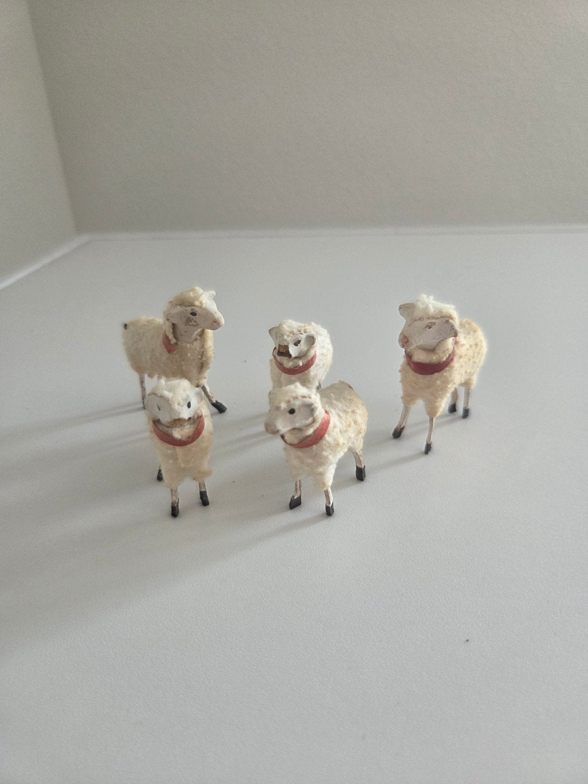 5 zeer oude Erzgebirge schaapjes, Ophalen of Verzenden, Gebruikt