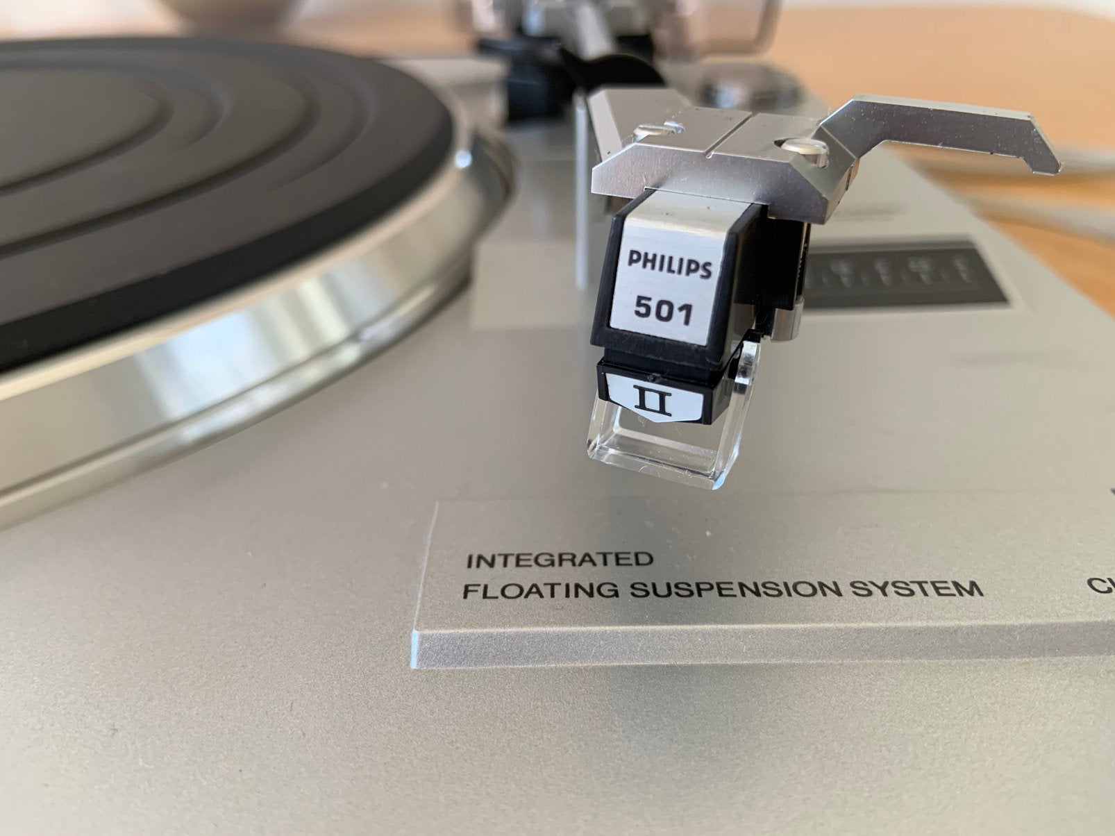 Foto 6 van PHILIPS Quartz PLL Platenspeler F7226