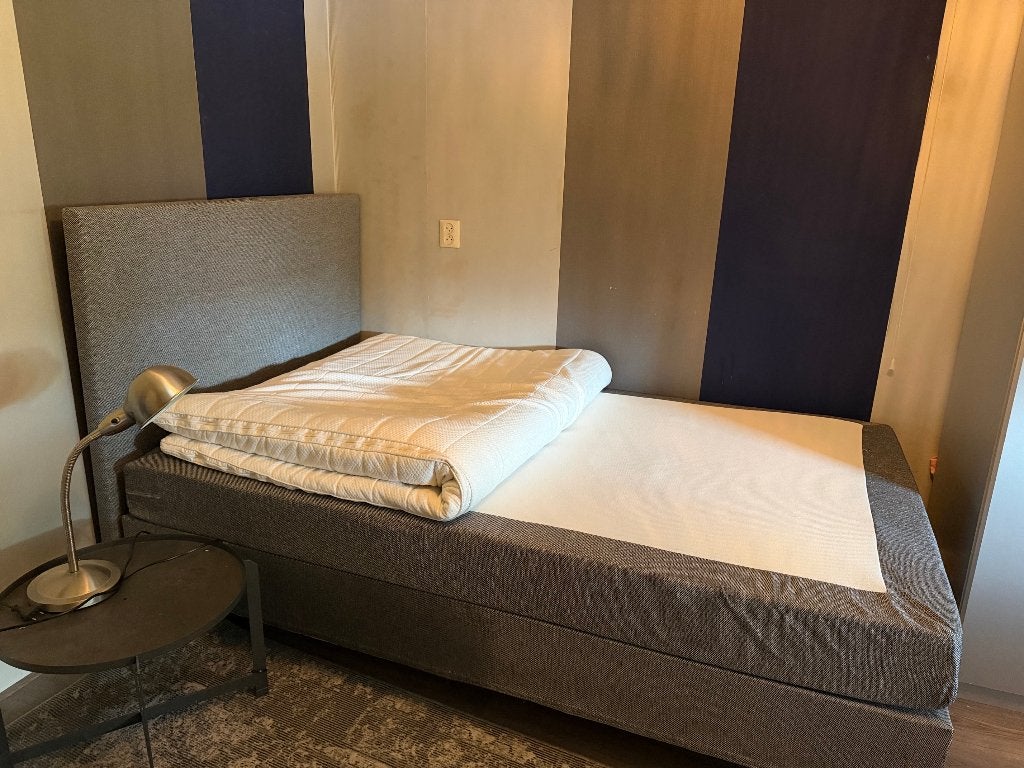 bed, nette boxspring 120 x 200   prijs 150 euro!!, Ophalen, Gebruikt, Eenpersoons, 120 cm