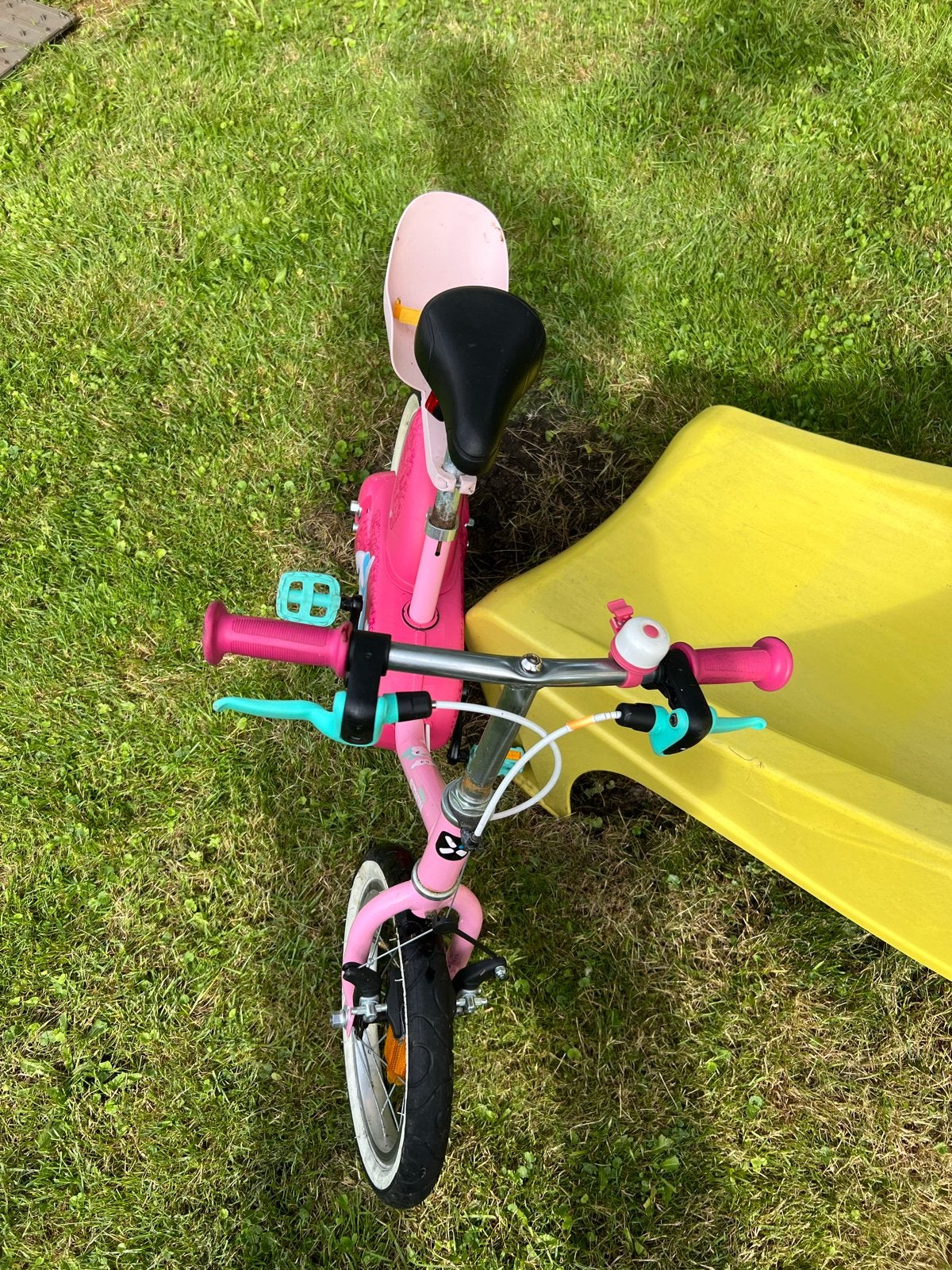 Roze kinderfiets met poppenzitje, Ophalen, Gebruikt, Velgrem, 16 tot 20 inch