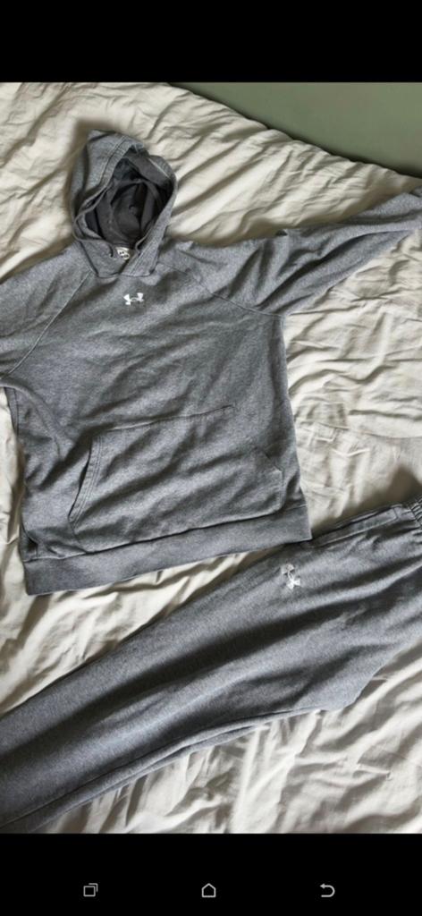 Mooi Under Armour pak maat S, Fitness, Under Armour, Ophalen of Verzenden, Zo goed als nieuw