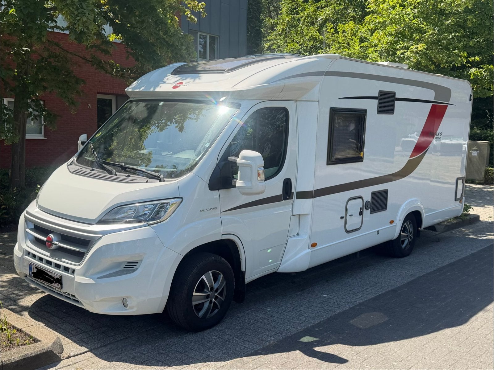 Bürstner Nexxo Time 665 met 85000km 2015, Ringverwarming, Fiat, 6 tot 7 meter, Tot en met 3