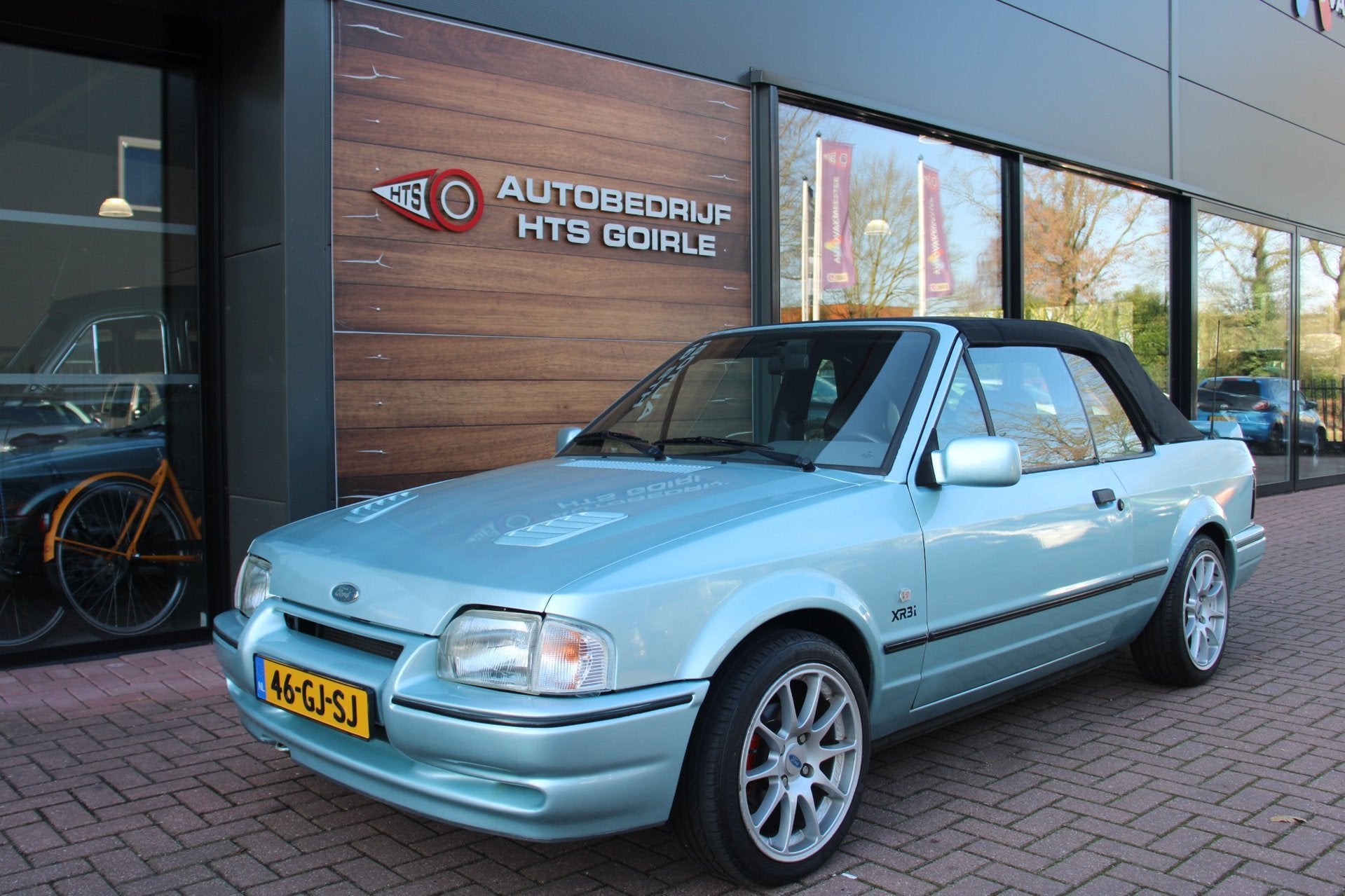 Ford Escort Cabrio 1.6 XR3i, Auto's, Ford, Voorwielaandrijving, Escort, 4 cilinders, Cabriolet