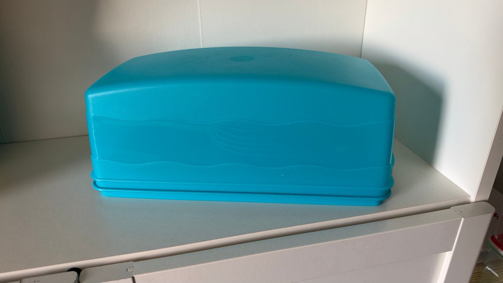 Tupperware Brooddoos Aqua Blauw - Zo goed als nieuw, Bewaardoos, Blauw, Nieuw, Luchtdicht