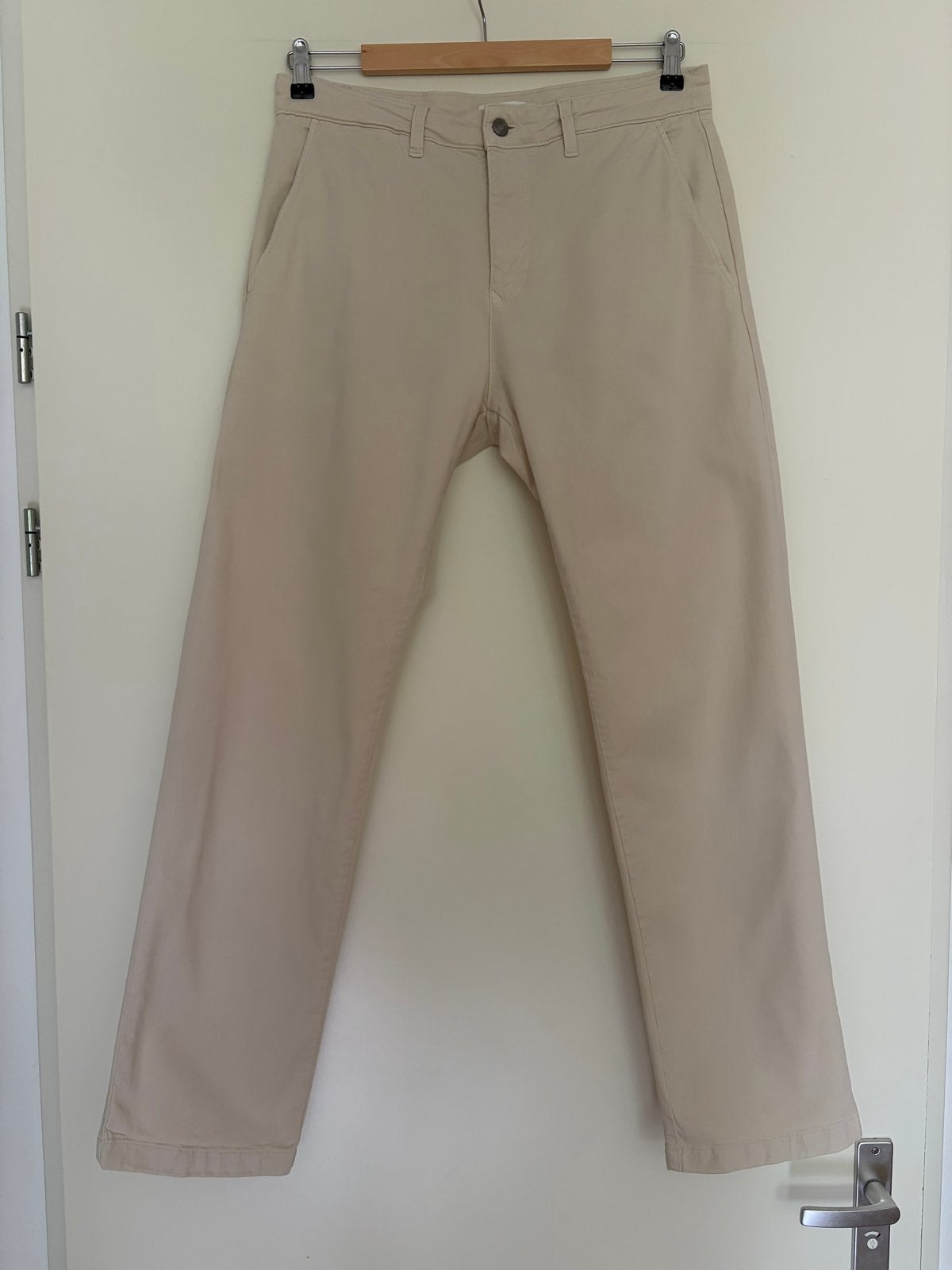 NN07 Aden Regular Fit Broek - Ivoor - Maat 33/34, Ophalen of Verzenden, Zo goed als nieuw, Overige maten, Beige