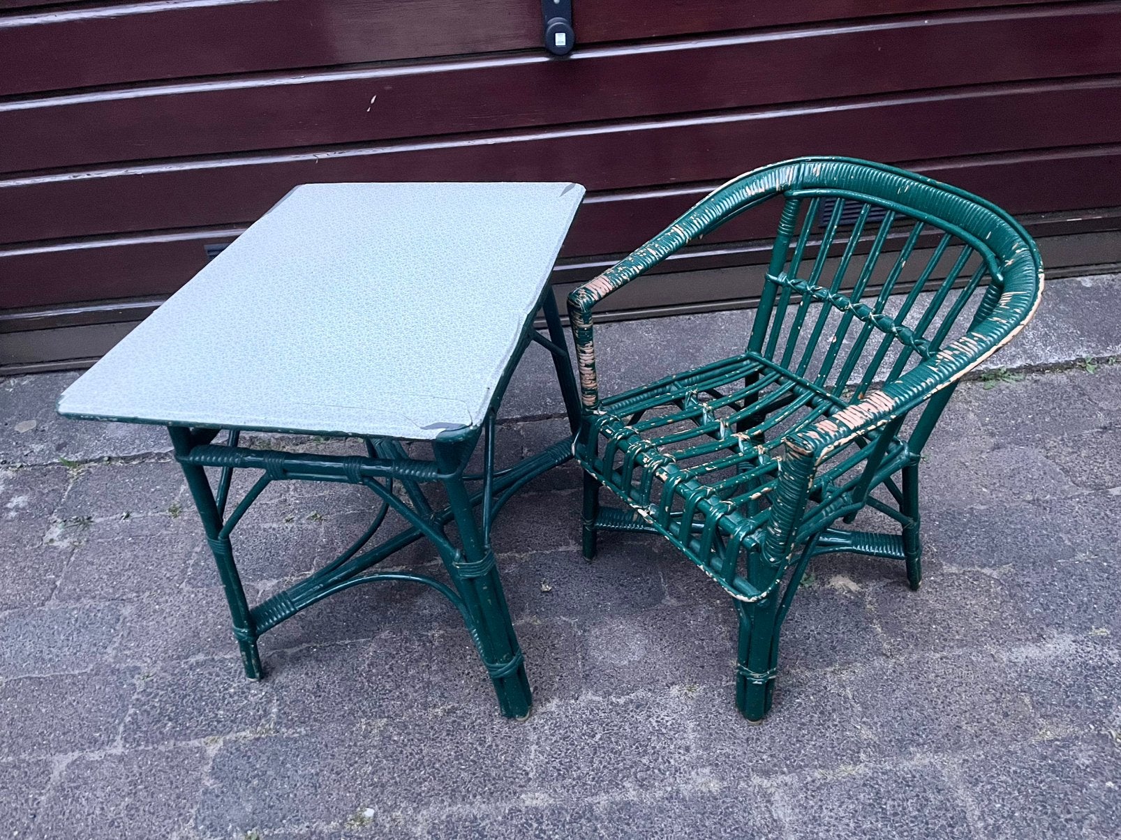 Handgemaakt rotan tafeltje en stoeltje uit de jaren 50 retro, Kinderen en Baby's, Ophalen, Gebruikt, Tafel(s) en Stoel(en)