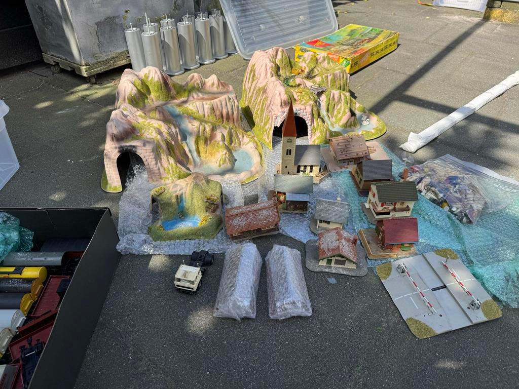 Verzameling miniatuur treintjes - Fleischmann 390 set, Hobby en Vrije tijd, Modeltreinen | H0, Ophalen, Gelijkstroom, Fleischmann