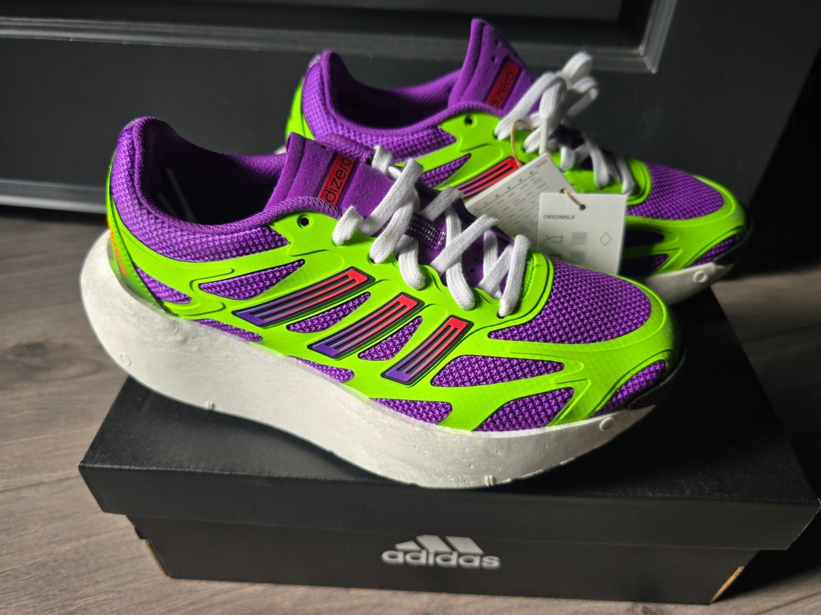 Dames hardloopschoenen Adidas Adizero, maat 36⅔, Nieuw (G), Ophalen of Verzenden, Nieuw, Hardloopschoenen, Adidas