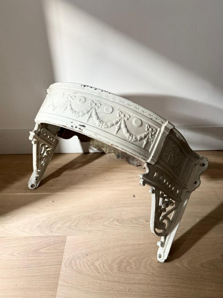 Antieke gietijzeren console voor wastafel / tafel 19e eeuw, Ophalen
