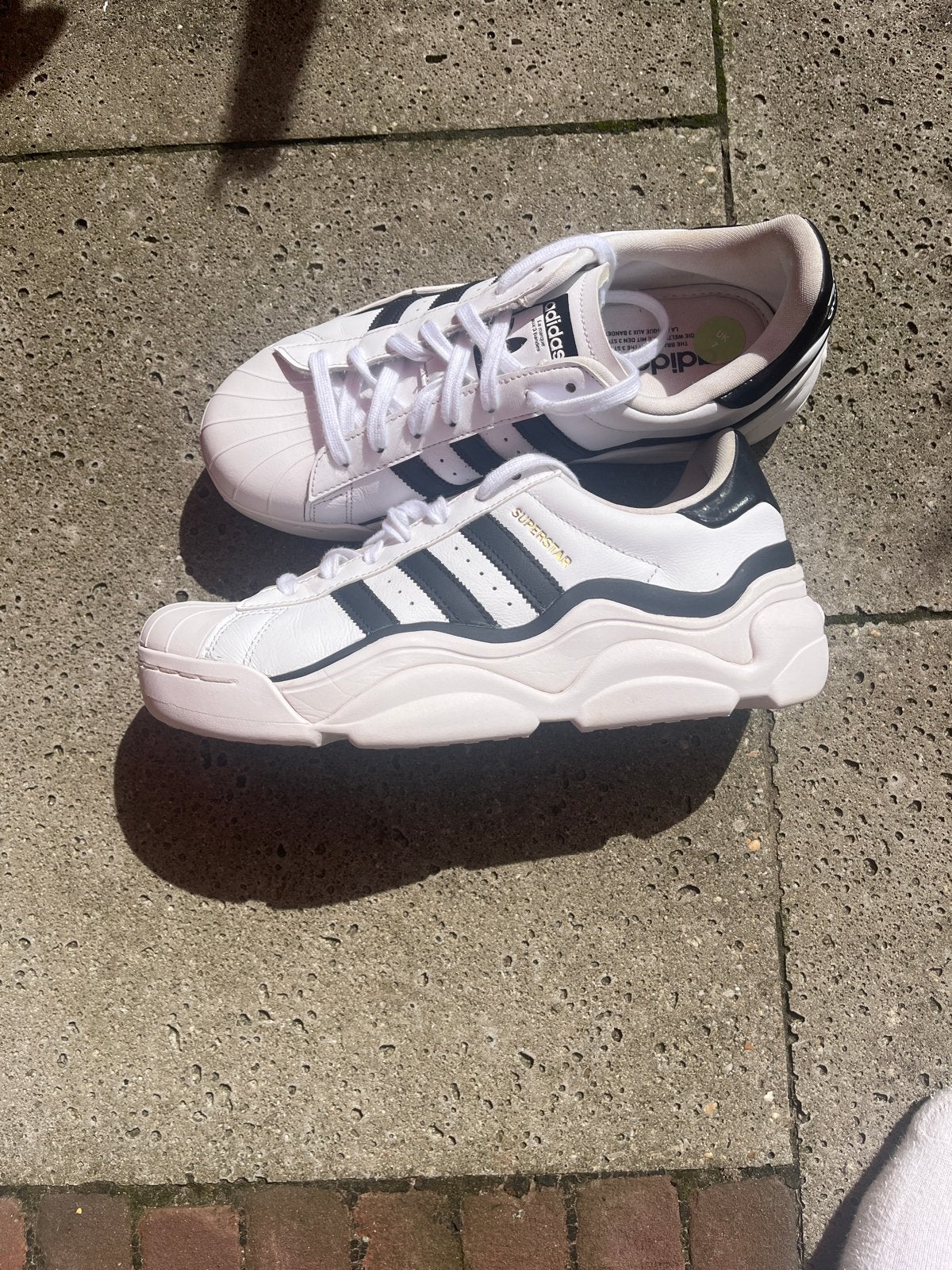 Adidas Superstar sneakers wit/zwart, maat 40, Kleding | Dames, Schoenen, Ophalen of Verzenden, Nieuw, Wit, Sneakers of Gympen