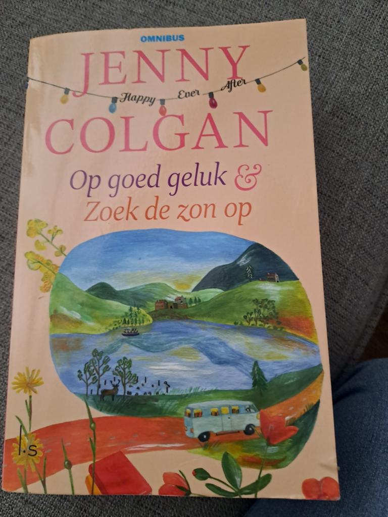 Jenny Colgan Omnibus: Op goed geluk & Zoek de zon op, Ophalen of Verzenden, Zo goed als nieuw, Jenny Colgan, Nederland