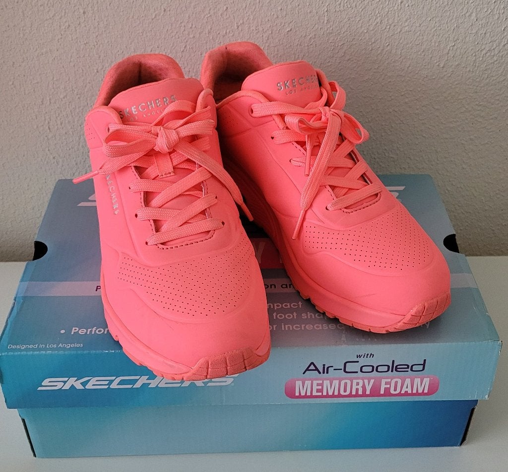 Skechers Uno Stand On Air 40, Skechers, Ophalen of Verzenden, Sneakers of Gympen, Roze