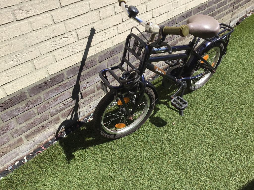 Donkerblauwe popal kinderfiets, Fietsen en Brommers, Fietsen | Vouwfietsen, Ophalen, Gebruikt, Terugtraprem, Overige merken