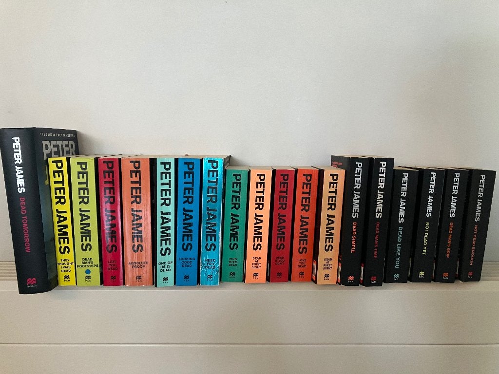 Serie boeken Peter James. Engelstalig, Ophalen, Gelezen, Peter James