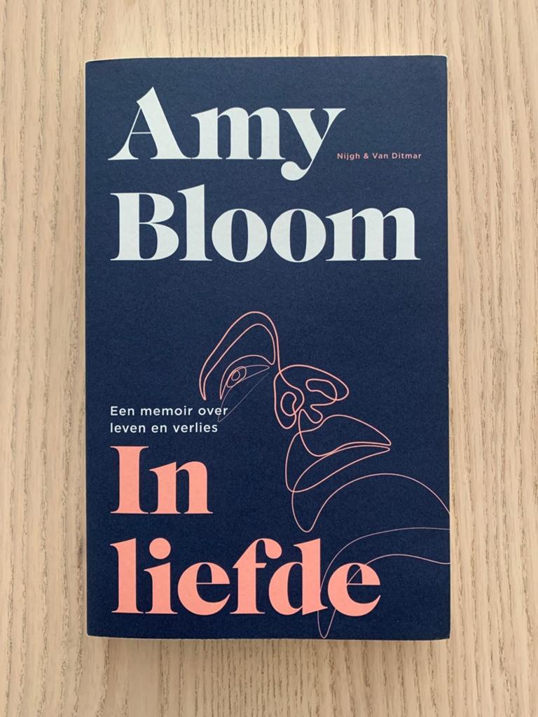 In liefde - Amy Bloom, Ophalen of Verzenden, Zo goed als nieuw, Amy Bloom, Overige